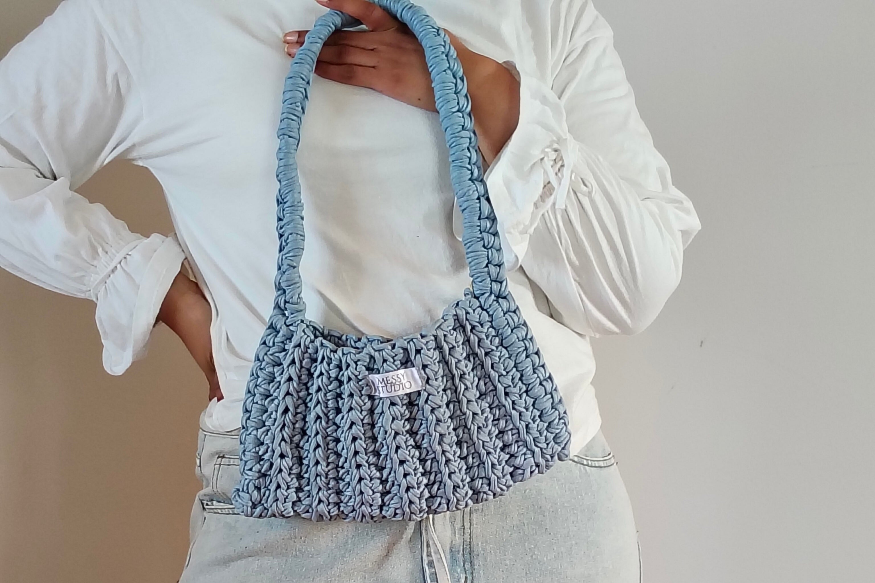 The Sky Loop Shoulder Bag