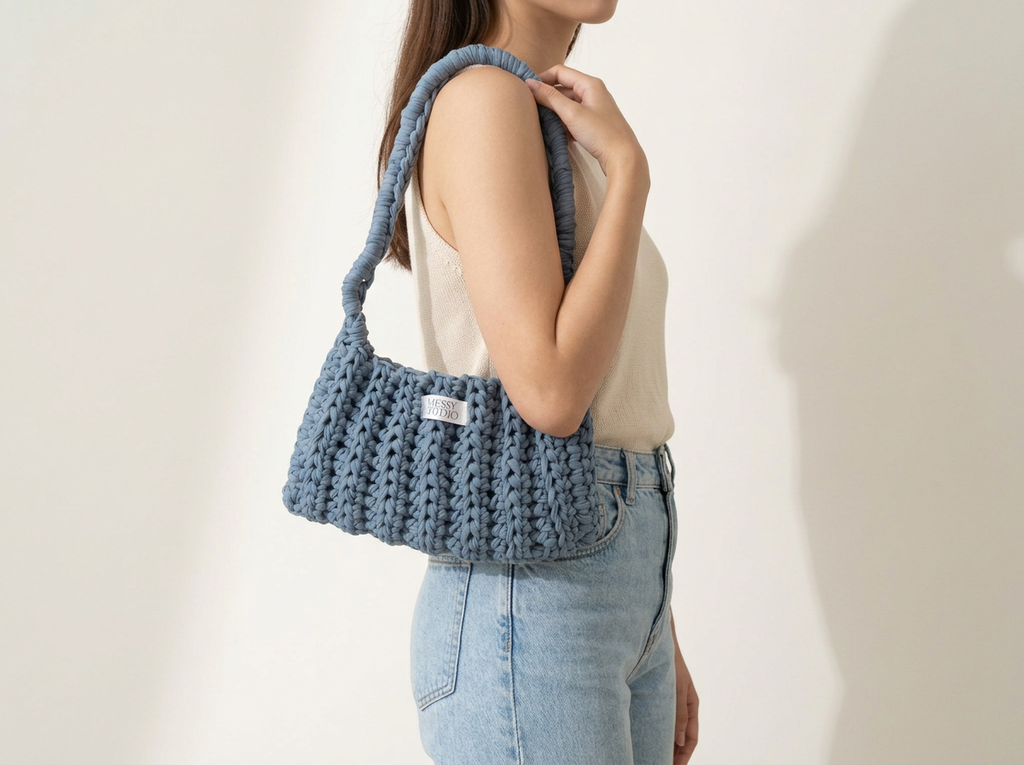 The Sky Loop Shoulder Bag