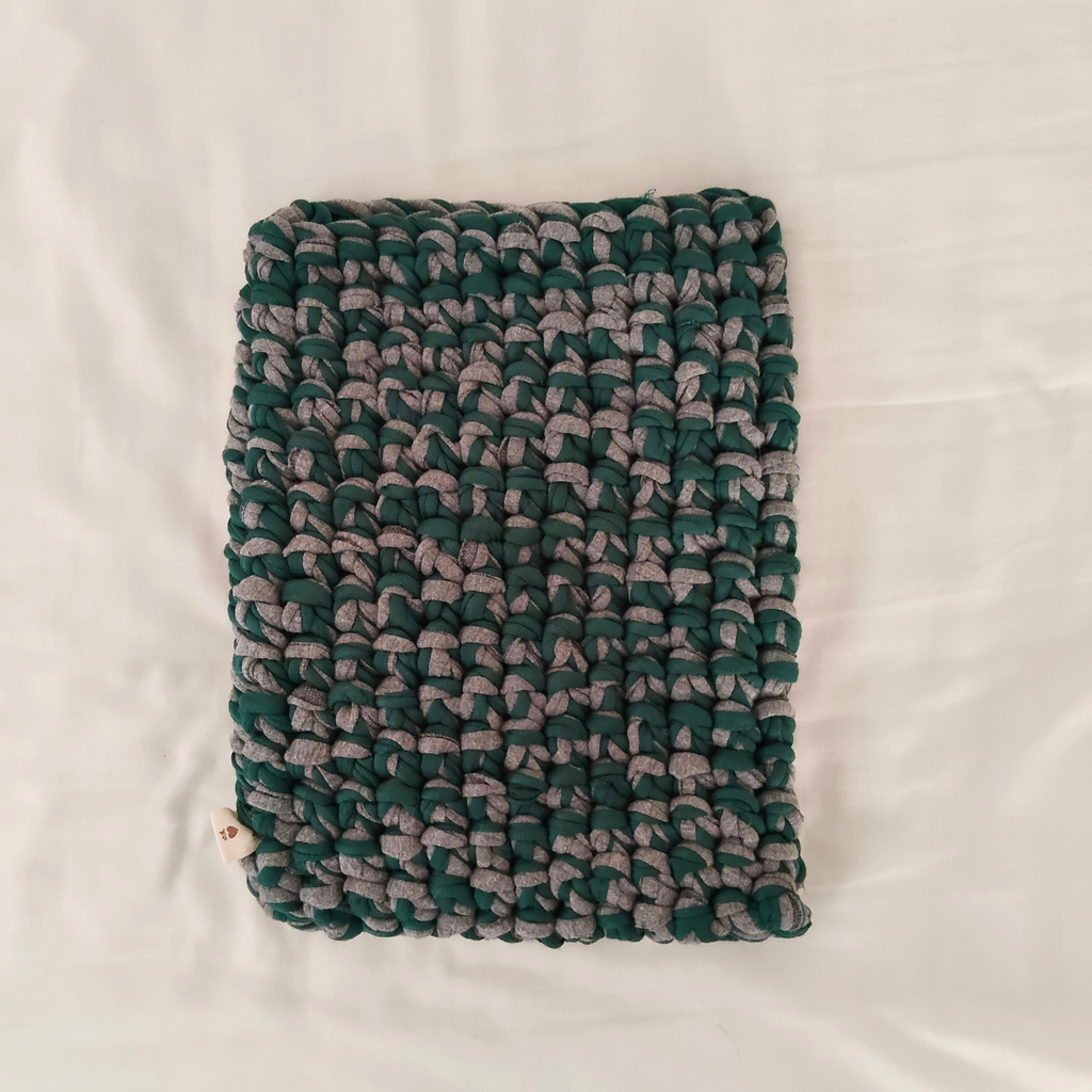 The Studio Sleeve 2 Colourway 1