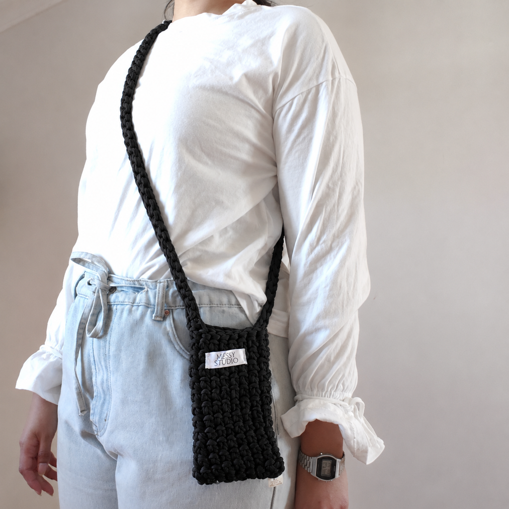 The Daily Essential — Black