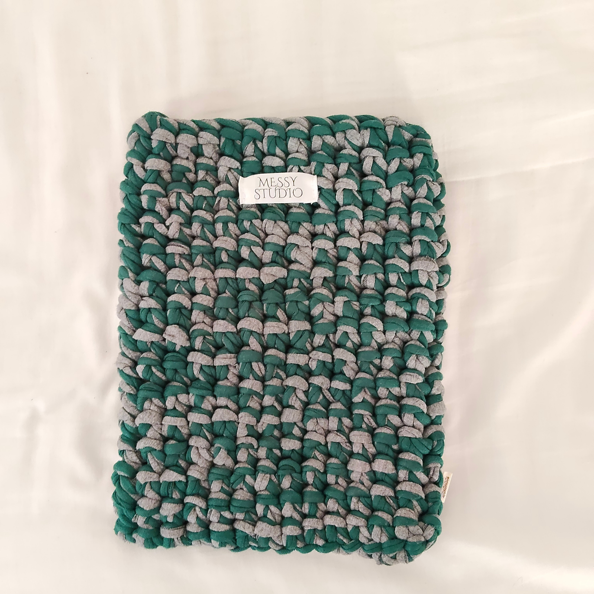The Studio Sleeve 2 Colourway 1